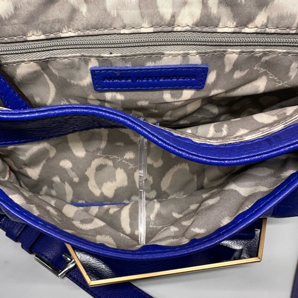 Aimee Kestenberg ALL FOR LOVE Crossbody Bag - Picture 8 of 9